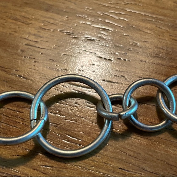 Interlocking Circles Chunky Necklace Brushed Gold Adjustable Links - Picture 2 of 3